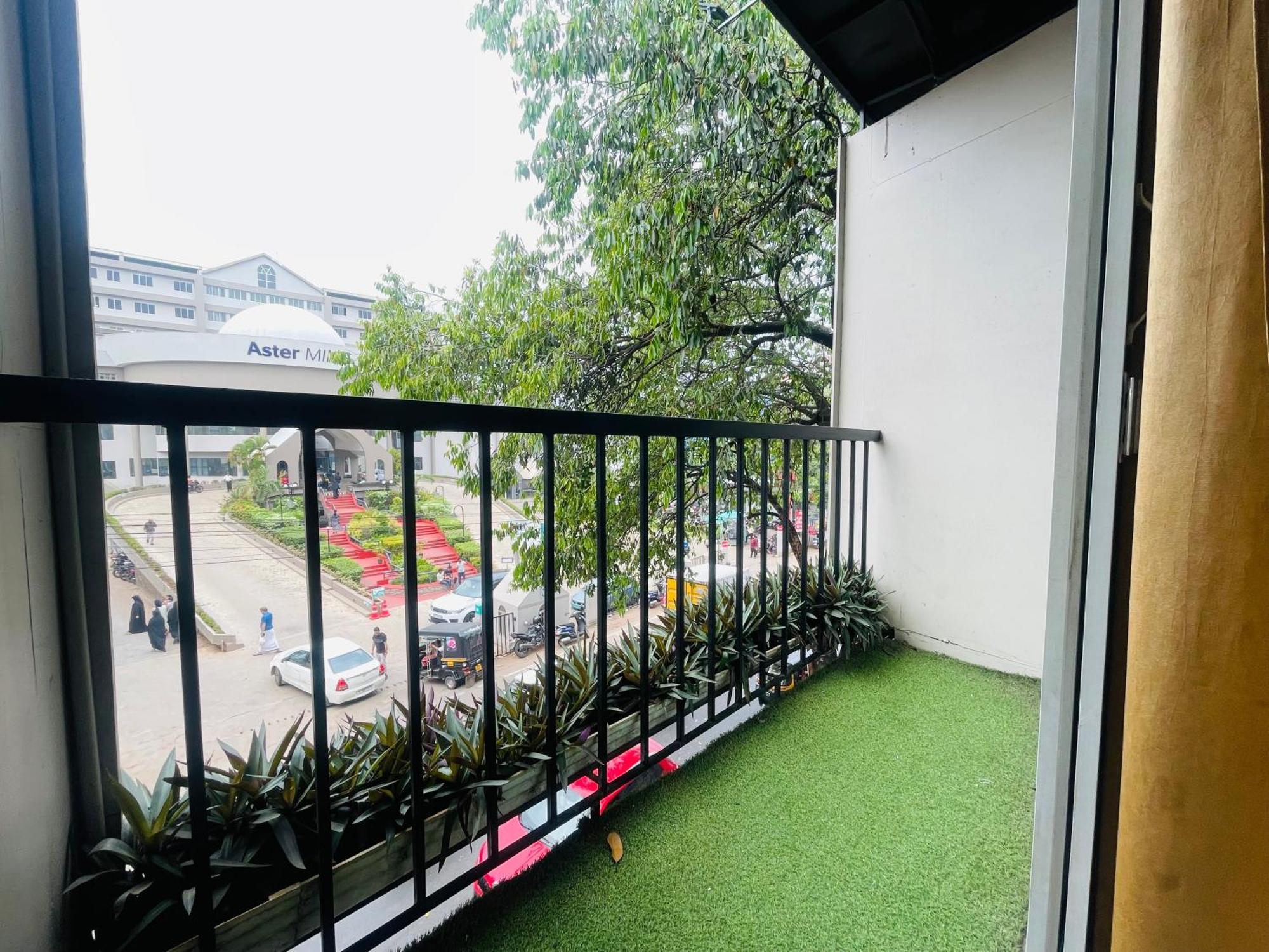 Rio Rooms Mims Calicut Buitenkant foto